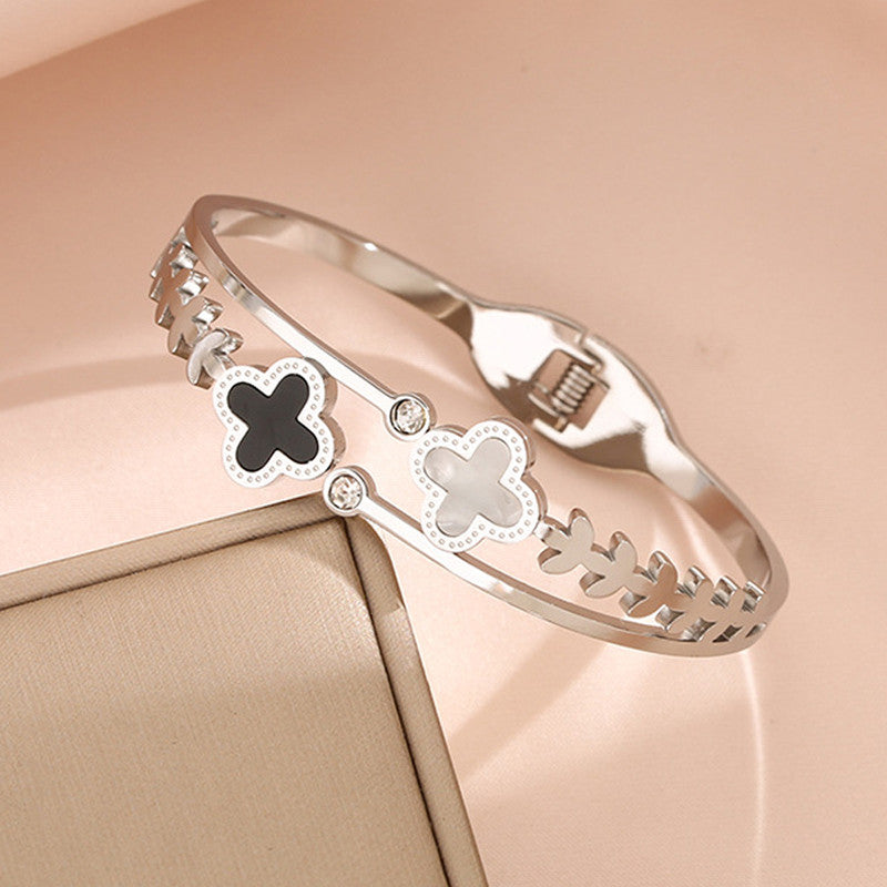 Love Clover Charm Kada
