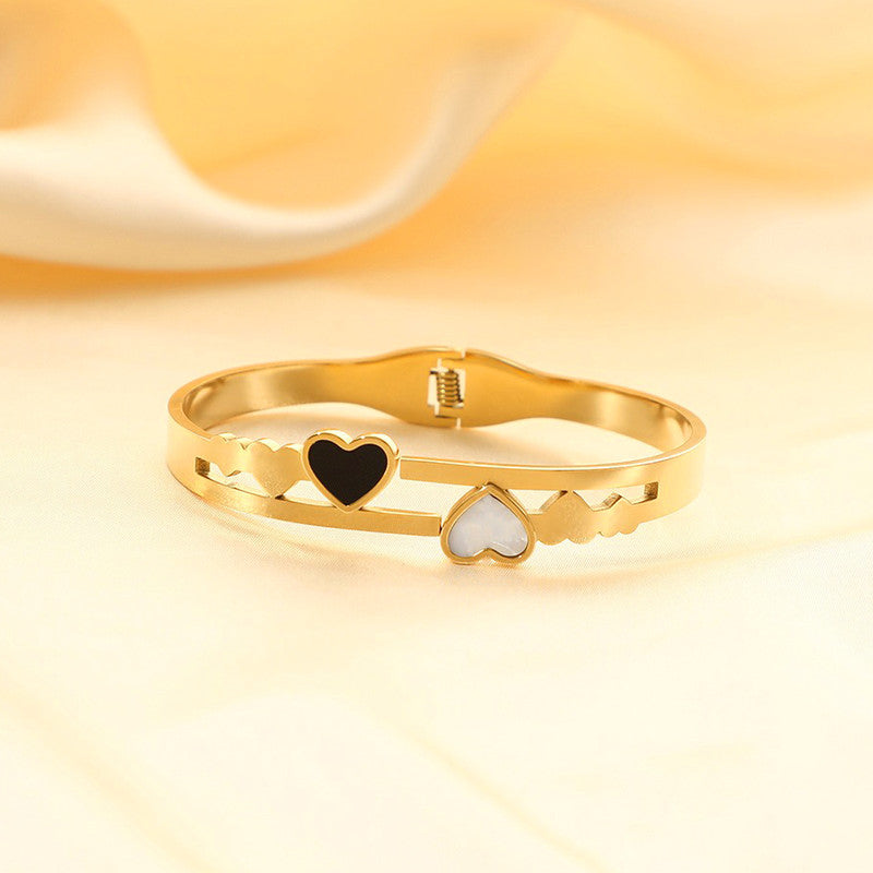 Twin Heart Charm Bangle