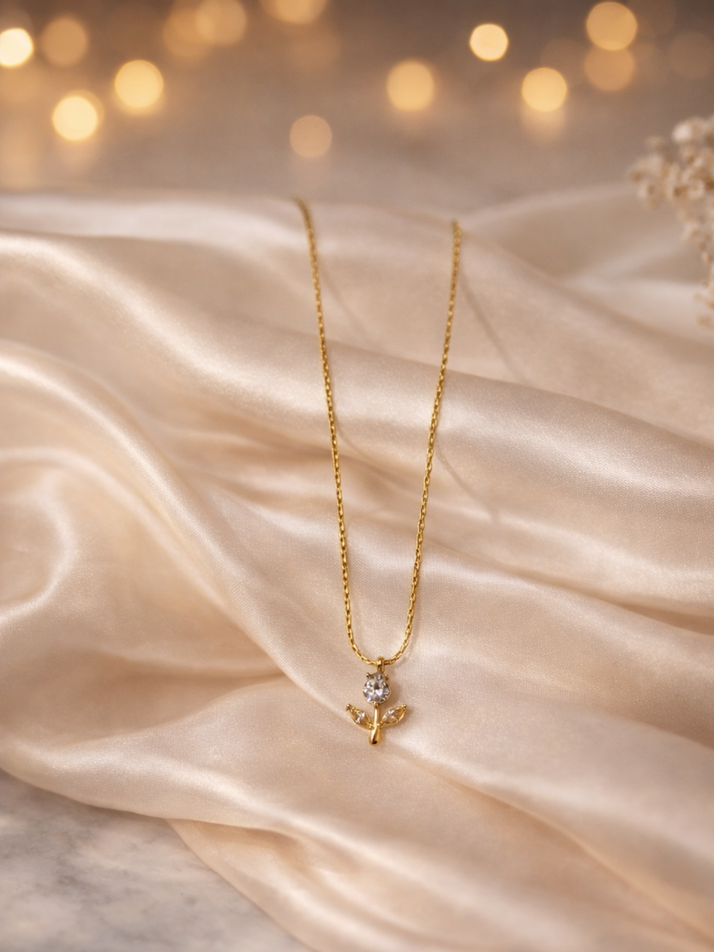 Dainty Bloom Sparkle Necklace