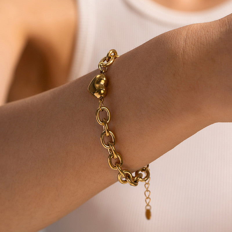 Gold-Plated Chunky Chain Bracelet with Heart Charm