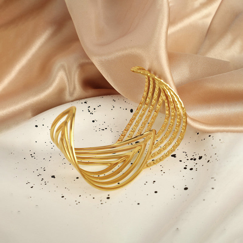 Elegant Gold Statement Cuff Bracelet for Women