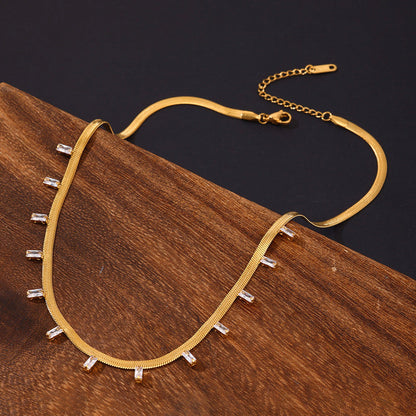 Minimal Gold Choker Necklace with Crystal Drops