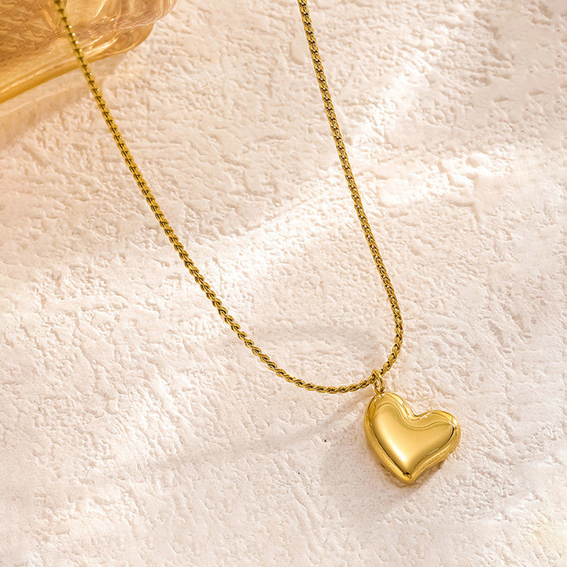 Gold Heart Pendant Necklace