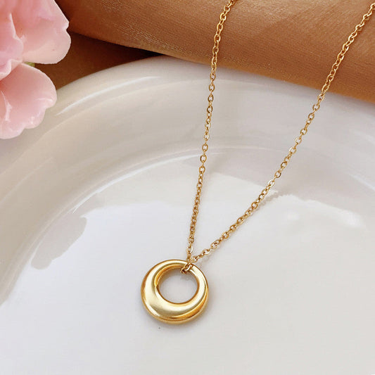 Minimal Gold Oval Loop Necklace for Women
