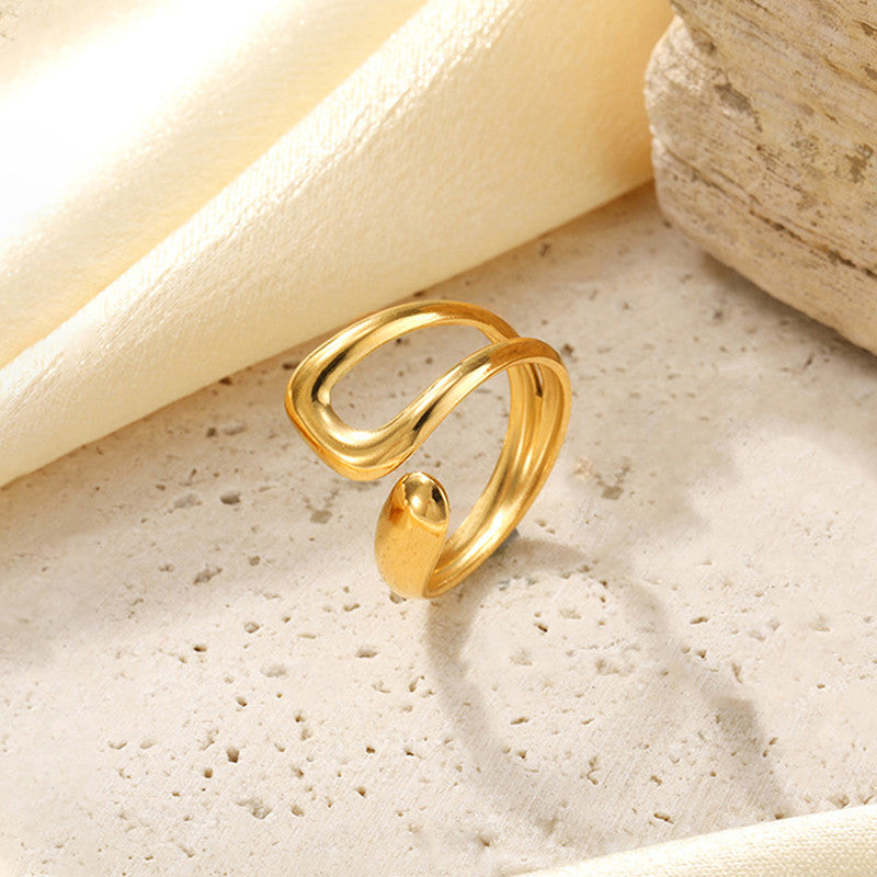 Minimal Gold Open Ring with Fluid Design