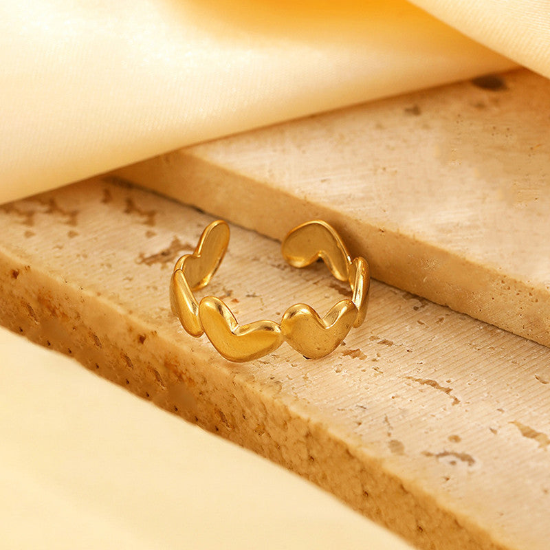 Elegant Heart Wave Gold Ring for Women