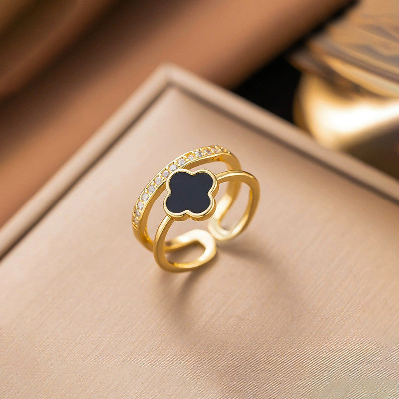 Gold-Plated Clover Black Stone Ring with Crystal Band