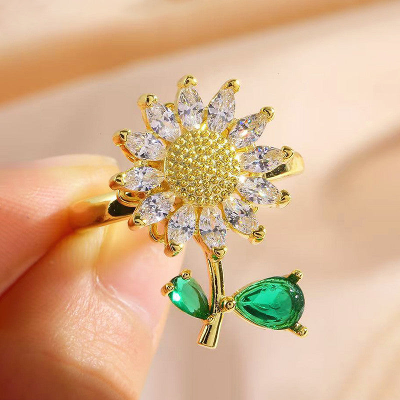 Gold-Plated Crystal Flower Ring with Green Stone Accent