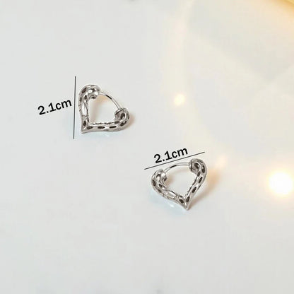 Textured Heart Frame Stud Earrings – Minimal Chic