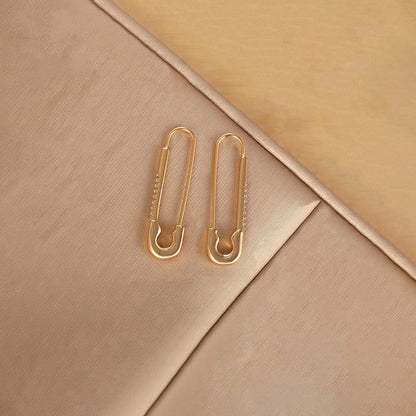 Minimal Paperclip Link Drop Earrings – Modern Chic Statement
