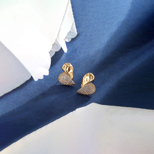 Dual Tone Textured Heart Stud Earrings – Elegant Statement
