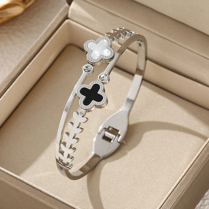 Love Clover Charm Kada