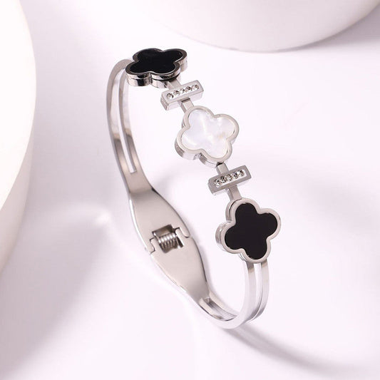 Midnight Clover Charm Kada