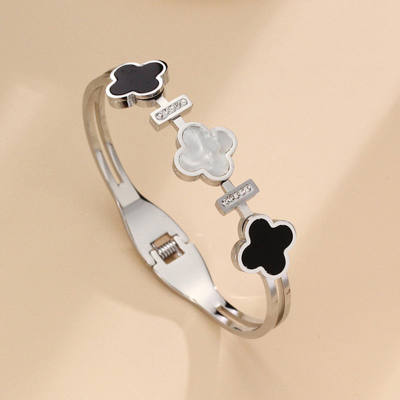 Midnight Clover Charm Kada