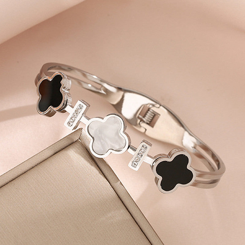 Midnight Clover Charm Kada